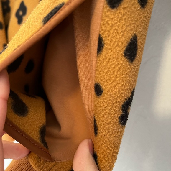 Madewell Leopard Half-Zip Fleece Pull Over - Picture 4 of 5